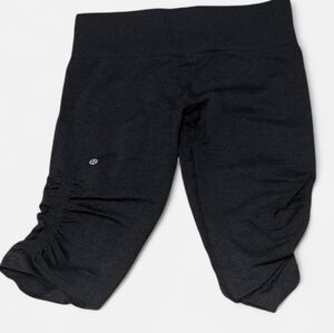 Lululemon In The Flow Scrunch Crop Leggings 12 Stretchy Capris In Black
